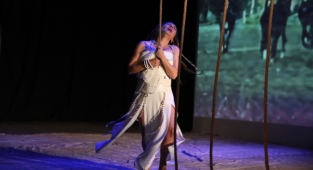 Bergama Sanatseverlerle Dolup Taşıyor