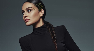 Elif Buse'den ayrılan sevdalılara şarkı...