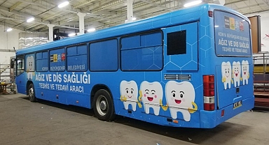 Depremzedeler için mobil diş aracı