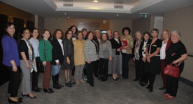 ‘Yöresine Değer Katan Önder Kadın Ödülü’ Neptün Soyer’e