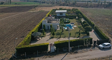 İzmirliler özel günlerini 4 bin metrekarelik çekim platosunda ölümsüzleştirecek