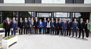 2022-2023 Engelsiz Üniversite Ödülleri'nde Demokrasi Üniversitesi Engelsiz Program Nişanı ile Ödüllendirildi