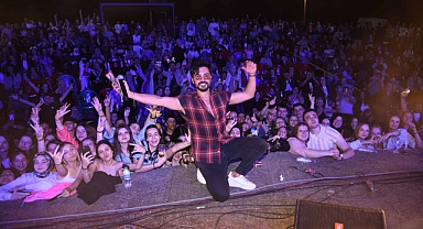 Komşu'da Yusuf Güney konserine rekor katılım 