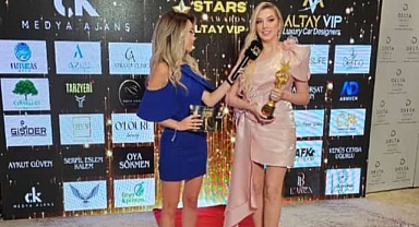 Gisider Başkanı Merve Çakır, İstanbul'da Ödül Aldı