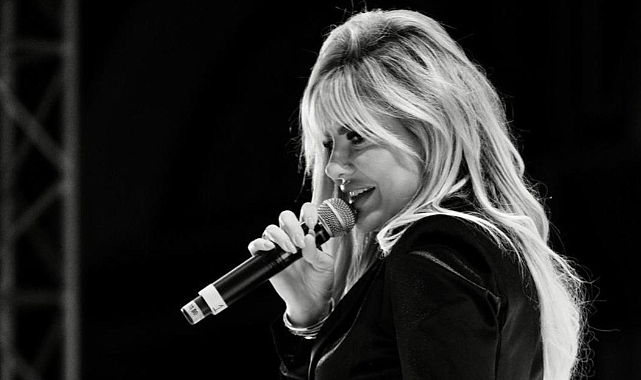 Deniz Olgun, Wedgala Wedding Fashion Show'da Geceye Damga Vurdu