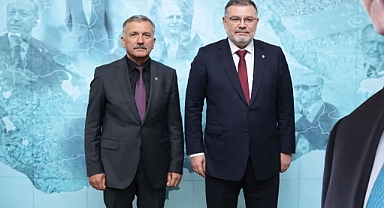 AK Parti Urla Teşkilatı'nda İstifa Krizi