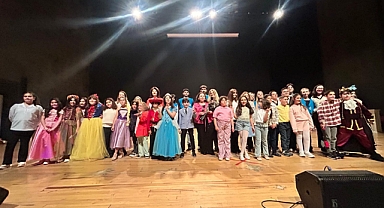 Binden fazla İzmirli iyilik sahnesinde buluştu